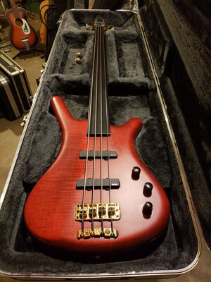 Fretless Warwick Corvette Proline