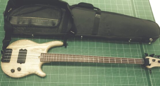 Bartolini Musicman MMC