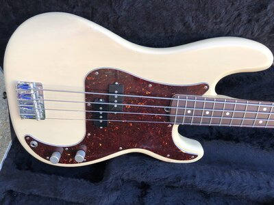 2006 Fender Highway One Precision Bass USA