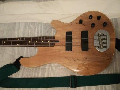 Lakland Skyline 44-01 Deluxe