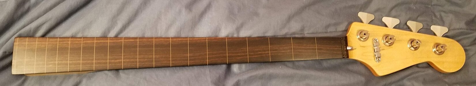 Lowe 32" conversion neck (fretless)