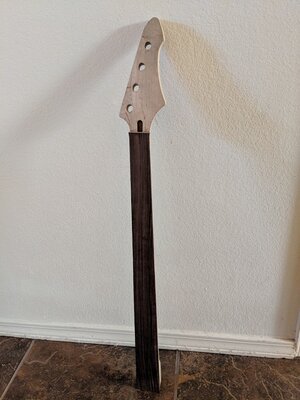 Unfinished 4 string neck