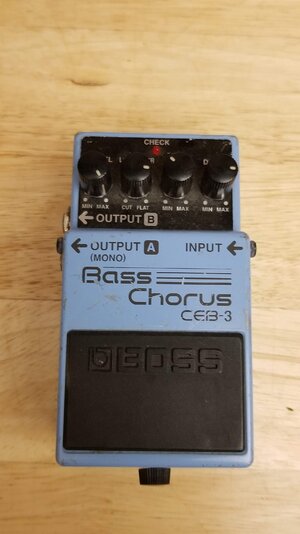 Boss CEB-3 Bass Chorus pedal