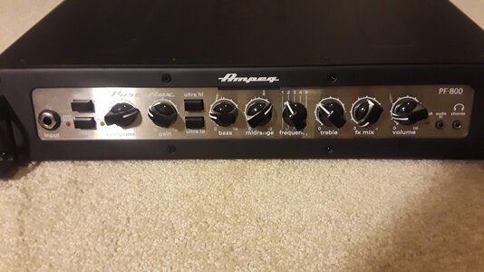 Ampeg PF-800 bass amp head - Super Clean