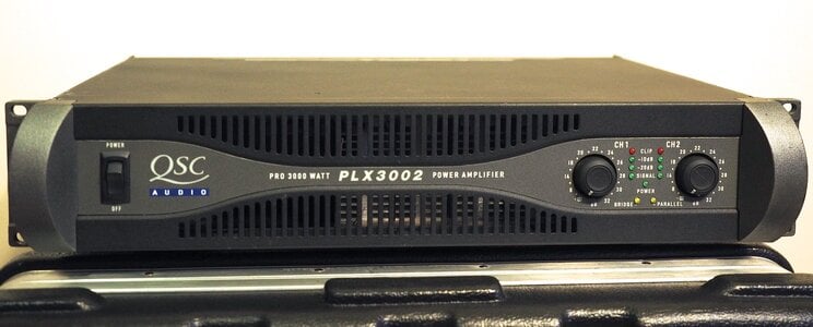 QSC PLX3002 Power Amplifier