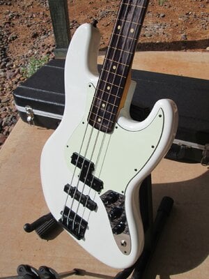 HP Thor epoxy fretless Jazz bass P/J or J/J