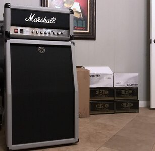 LIKE NEW Marshall 2525H Silver Jubilee Mini 20w Stack Celestion UK 212 Vertical Cab