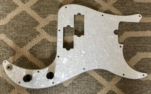 Parts- Loaded pick guard, Fender Tuners