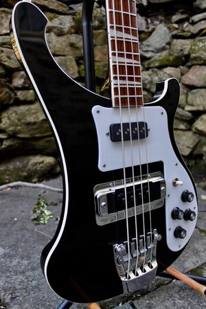 Rickenbacker 4003 Jetglo with upgrades