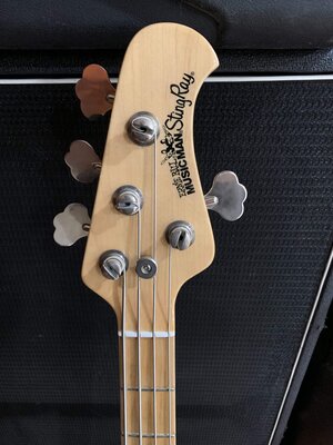 Ernie ball Musicman Stingray 4H