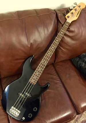 Yamaha BB-300 with G&L SB Pickup