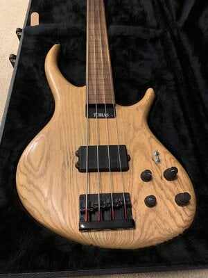 Tobias Growler 4 Fretless 1996