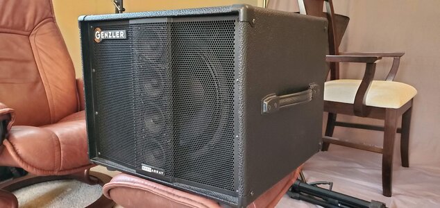 Genzler Amplification Bass Array BA12-3 Cab