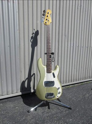 MJT Precision Bass (Shoreline Gold)