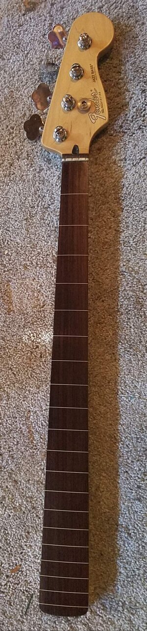 Fender loaded fretless jazz neck