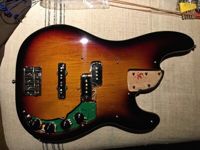 Fender American Elite Precision Loaded Body