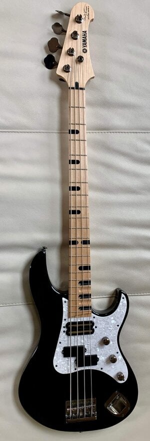 YAMAHA ATTITUDE 3 BILLY SHEEHAN BLACK