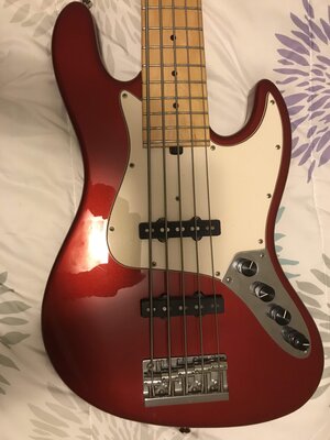 Sadowsky MV5 metro Candy Apple Red