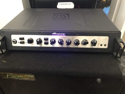 Ampeg PF800