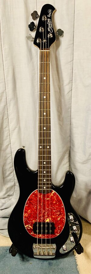 Sterling by MusicMan - Ray34 Black