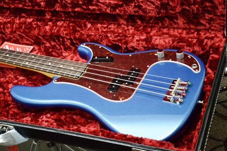 Fender American Original 60’s Precision Bass