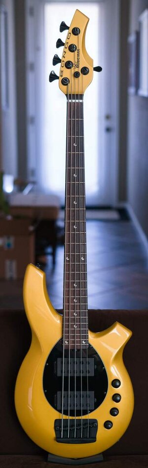 Music Man Bongo HH 5-string (2017 Firemist Gold)