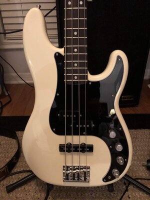 Fender American Elite Precision 2017 White