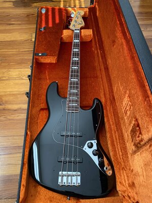 Fender American Vintage AVRI ‘74 Jazz Bass black rosewood 2013