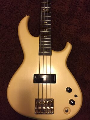 Aria Pro II SB-Elite I Pearl White (cream) MIJ Matsumoku