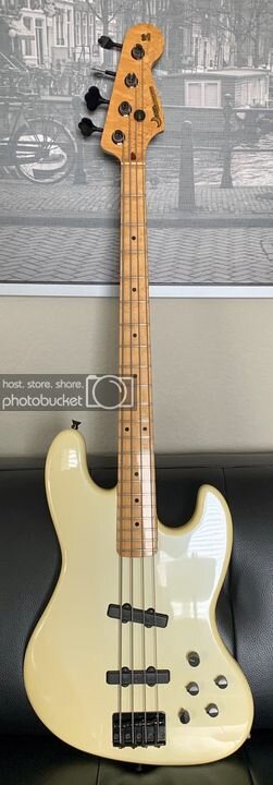 1986 Moon Jazz Bass JJ4 - High End Funk Machine