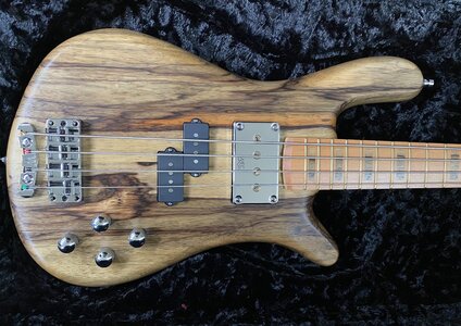 Warwick Masterbuilt Streamer CV - Korina - new pics!