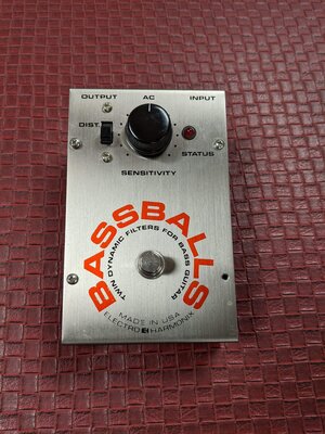 EHX Bassballs 90's