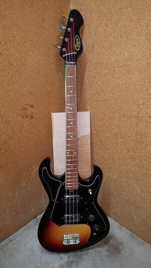 Royce short scale 30"