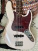 Fender Flea Signature Road Worn '61 Jazz Bass