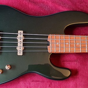 New Charvel Pro-mod San Dimas Jj V Bass Review