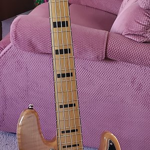 Squier Classic Vibe 70s Jazz V