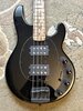 Musicman Stingray Special 4HH Black & Maple