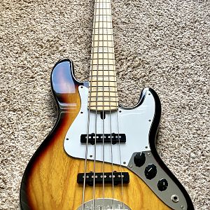 Lakland Skyline 55-60 Custom with gig bag