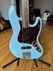 Fretless Fender Jazz Parts Bass Daphne Blue