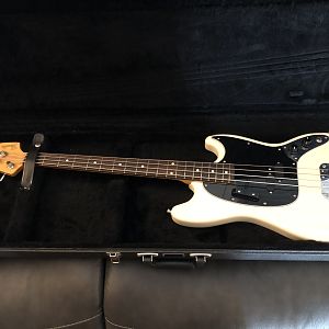 2013 Fender MB-98 / MB-SD Mustang Bass Reissue MIJ - Includes Fender Case!