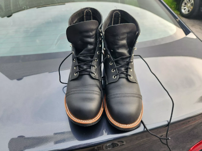 Red Wing 8084 Iron Rangers - 11D - worn twice