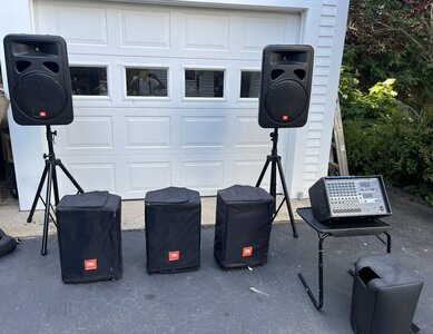 FS/FT Complete Yamaha/JBL PA System: Mixer, mains and monitors