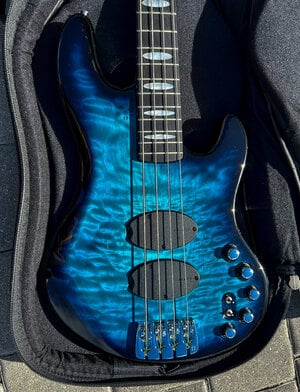 Sandberg California Supreme 35th Anniversary in Blueburst