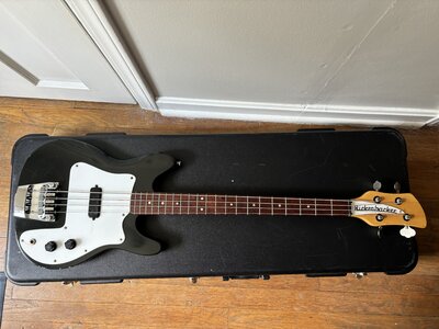 FS: 1975 Rickenbacker 3000 Short Scale Electric Bass w/HSC