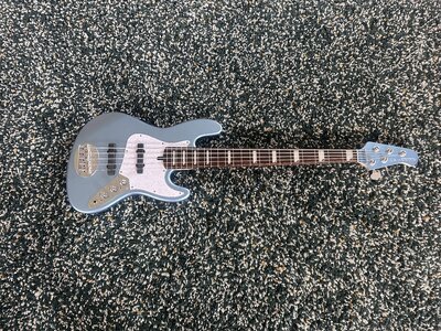 Lakland 55-60 Custom Skyline