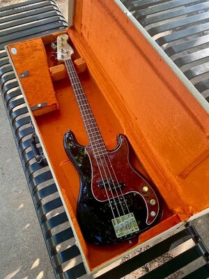 Fender Vintage Hot Rod 60s Precision Bass