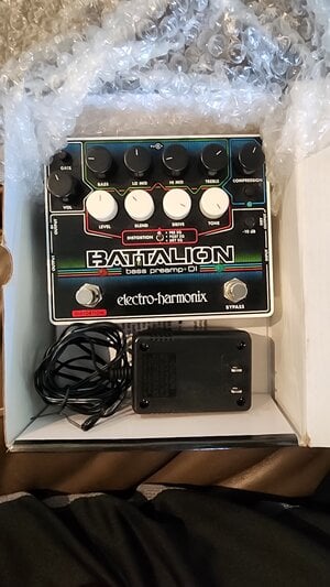 Electro Harmonix Bass Battalion EHX like new