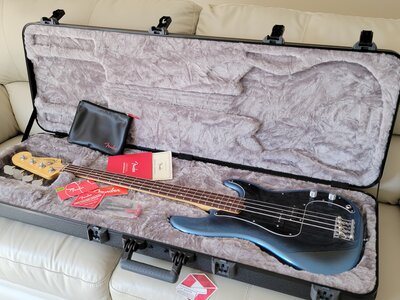 2021 Fender American Pro II Precision Bass