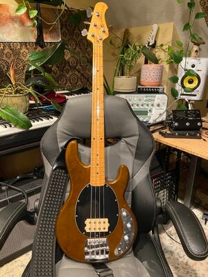 1977 Music Man Stingray (pre-Ernie Ball Vintage)