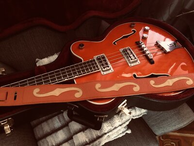 Gretsch 6119B.6.jpg